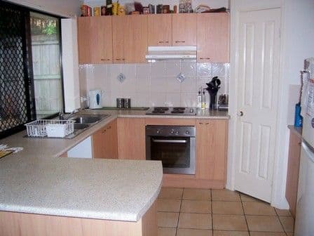 94 OSWIN Street, ACACIA RIDGE QLD 4110, Acacia Ridge - Thumbnail 2