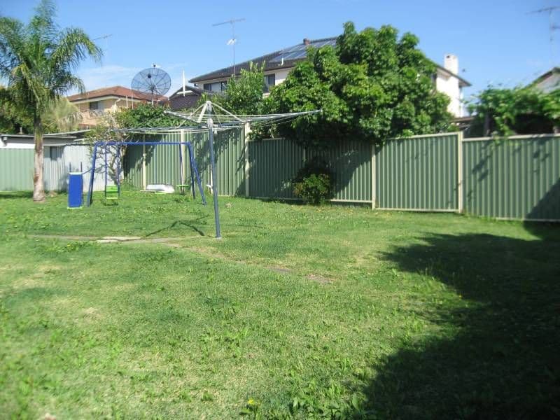 3 Cowan Place, PRAIRIEWOOD NSW 2176, Prairiewood - Thumbnail 2