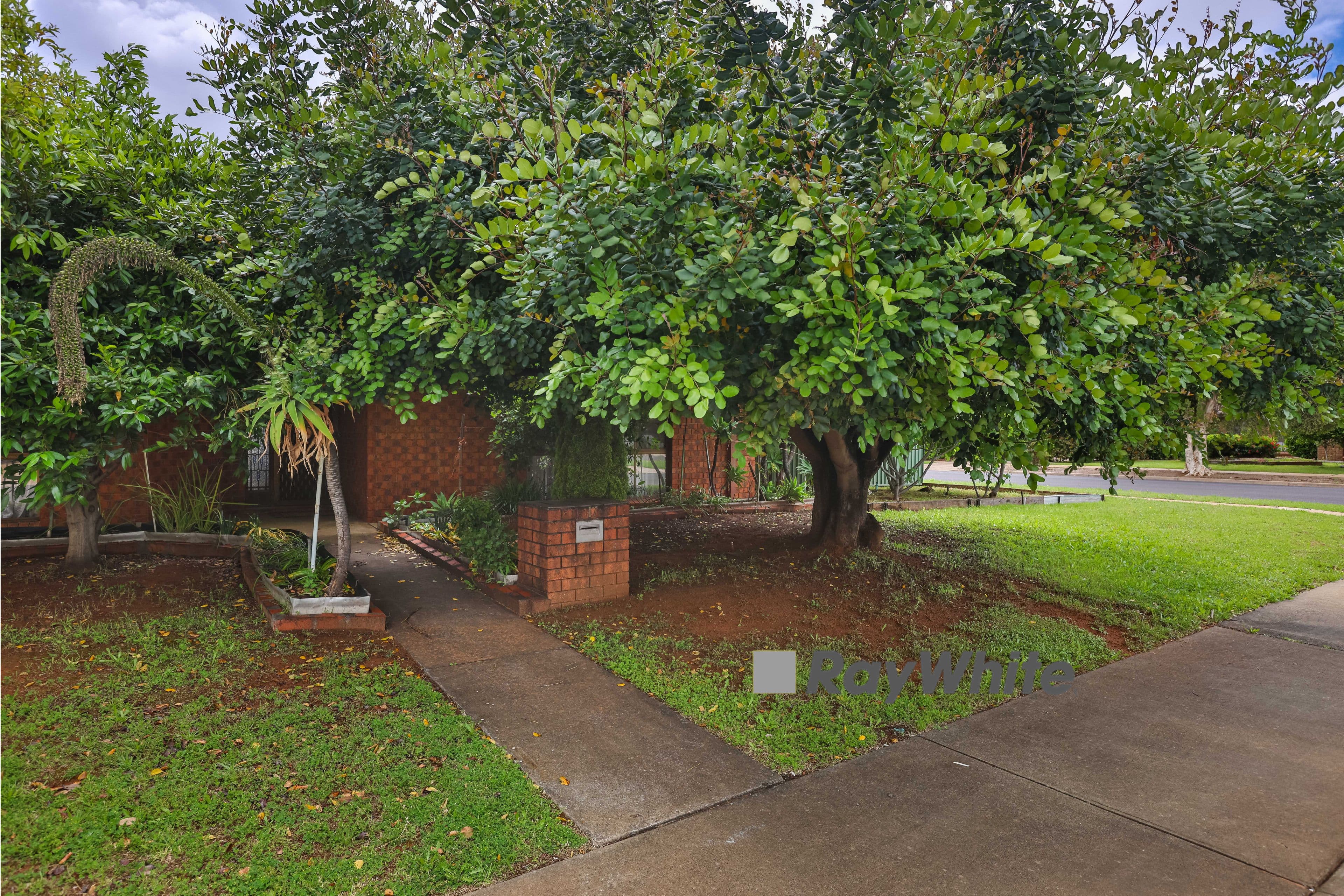 17 Semmens Crescent, Mildura VIC 3500, Mildura - Image 1