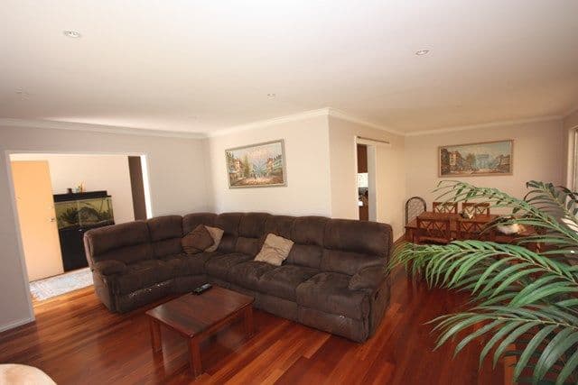 6 Waltham Way, MORLEY WA 6062, Morley - Thumbnail 4