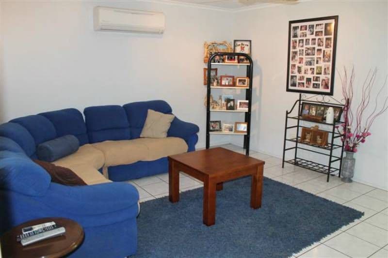 4 Mercedes Street, CLINTON QLD 4680, Clinton - Thumbnail 4