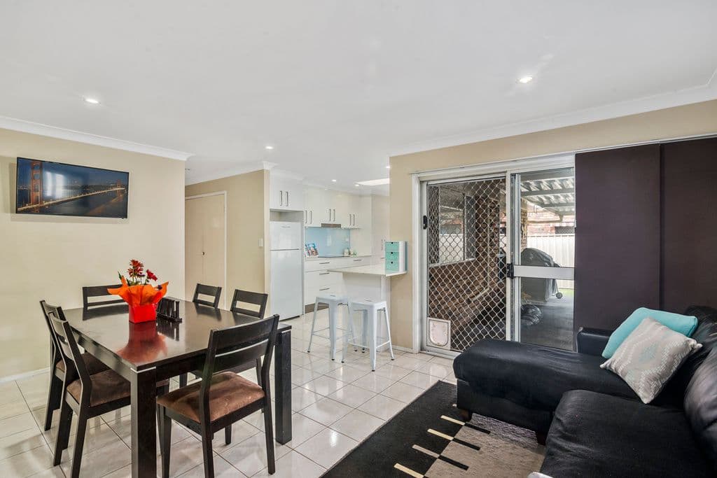 21 Treeview Drive, Burleigh Waters QLD 4220, Burleigh Waters - Thumbnail 5