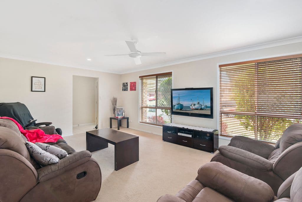 21 Treeview Drive, Burleigh Waters QLD 4220, Burleigh Waters - Thumbnail 8