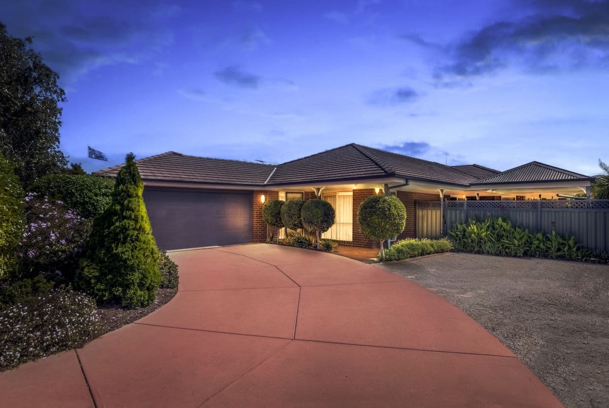 5 Davern Court, Werribee VIC 3030, Werribee - Image 1