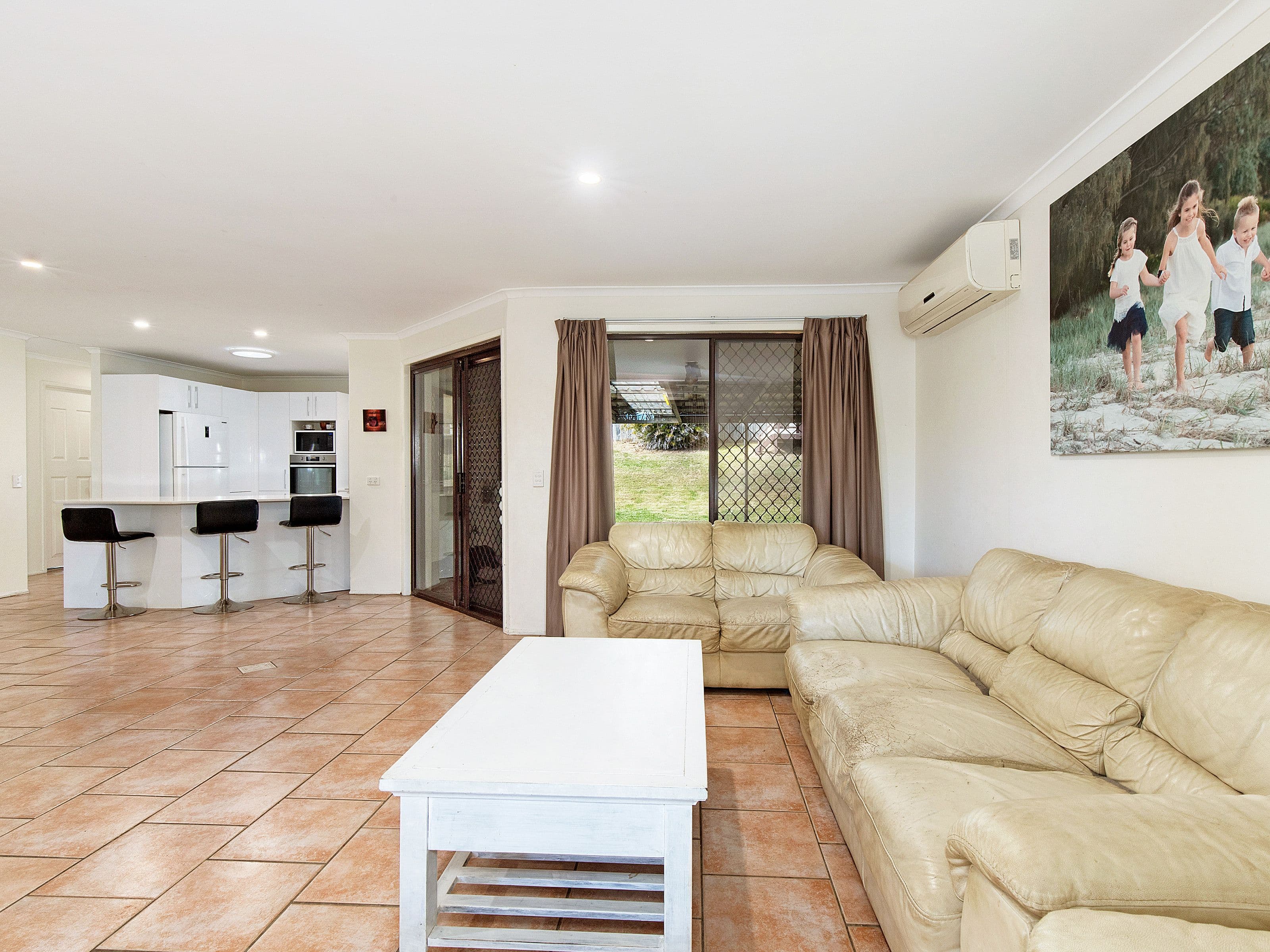 4 Cozens Way, Highland Park QLD 4211, Highland Park - Thumbnail 7