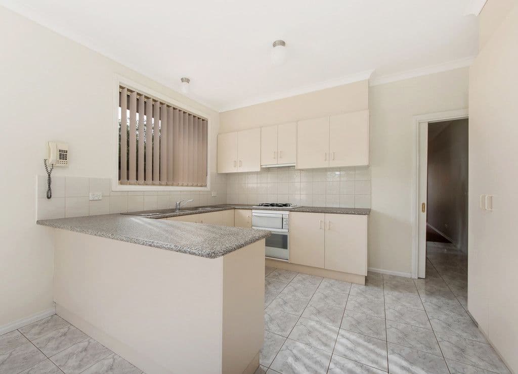 17 Michael Avenue, St Albans VIC 3021, St Albans - Thumbnail 4