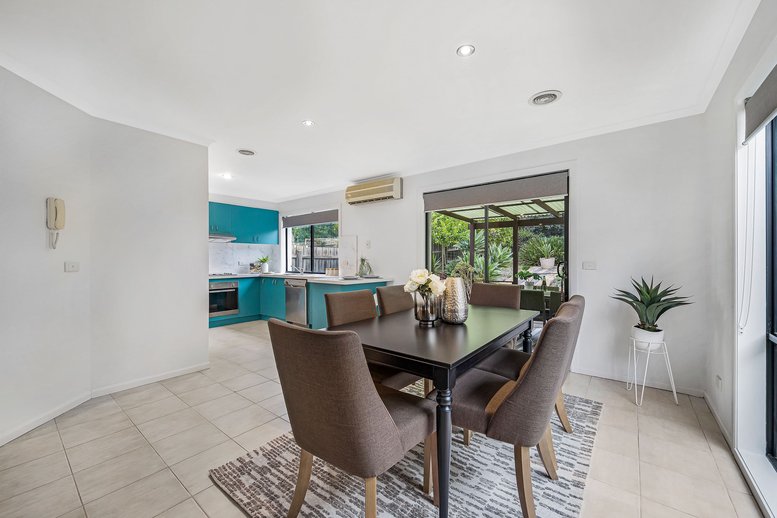 10 Margaret Gray Close, Glen Waverley VIC 3150, Glen Waverley - Thumbnail 4