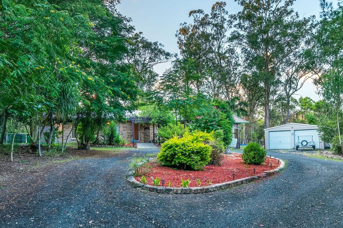 27 Lynette Court, Buccan QLD 4207, Buccan - Thumbnail 3