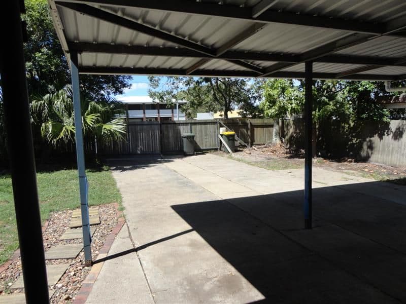464 Boat Harbour Drive, TORQUAY QLD 4655, Torquay - Thumbnail 3