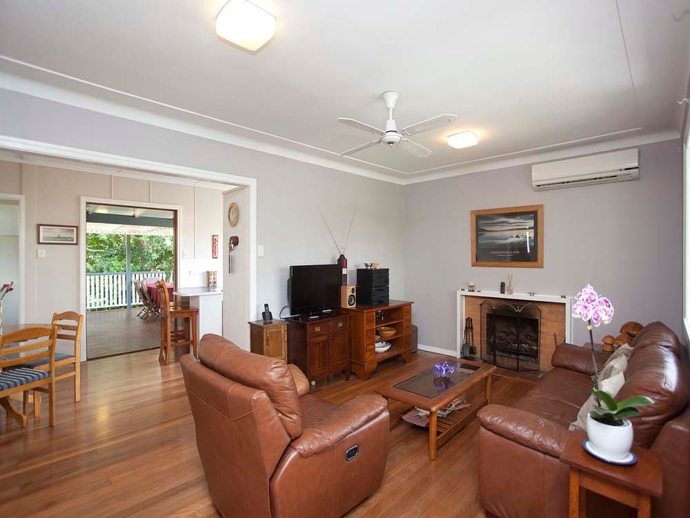 16 Georganne Street, The Gap QLD 4061, The Gap - Thumbnail 2