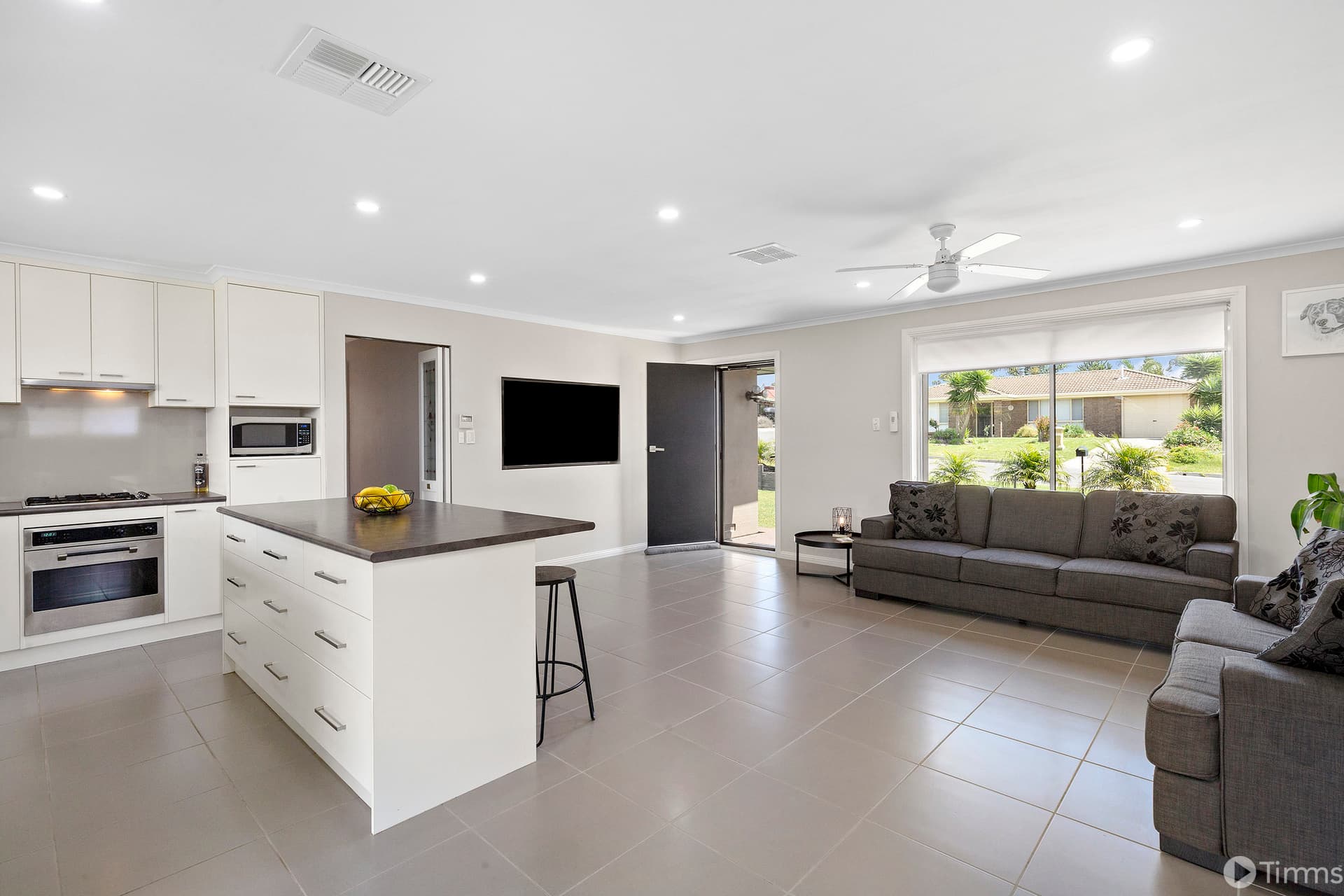 12 Charlotte Drive, Morphett Vale - Thumbnail 5