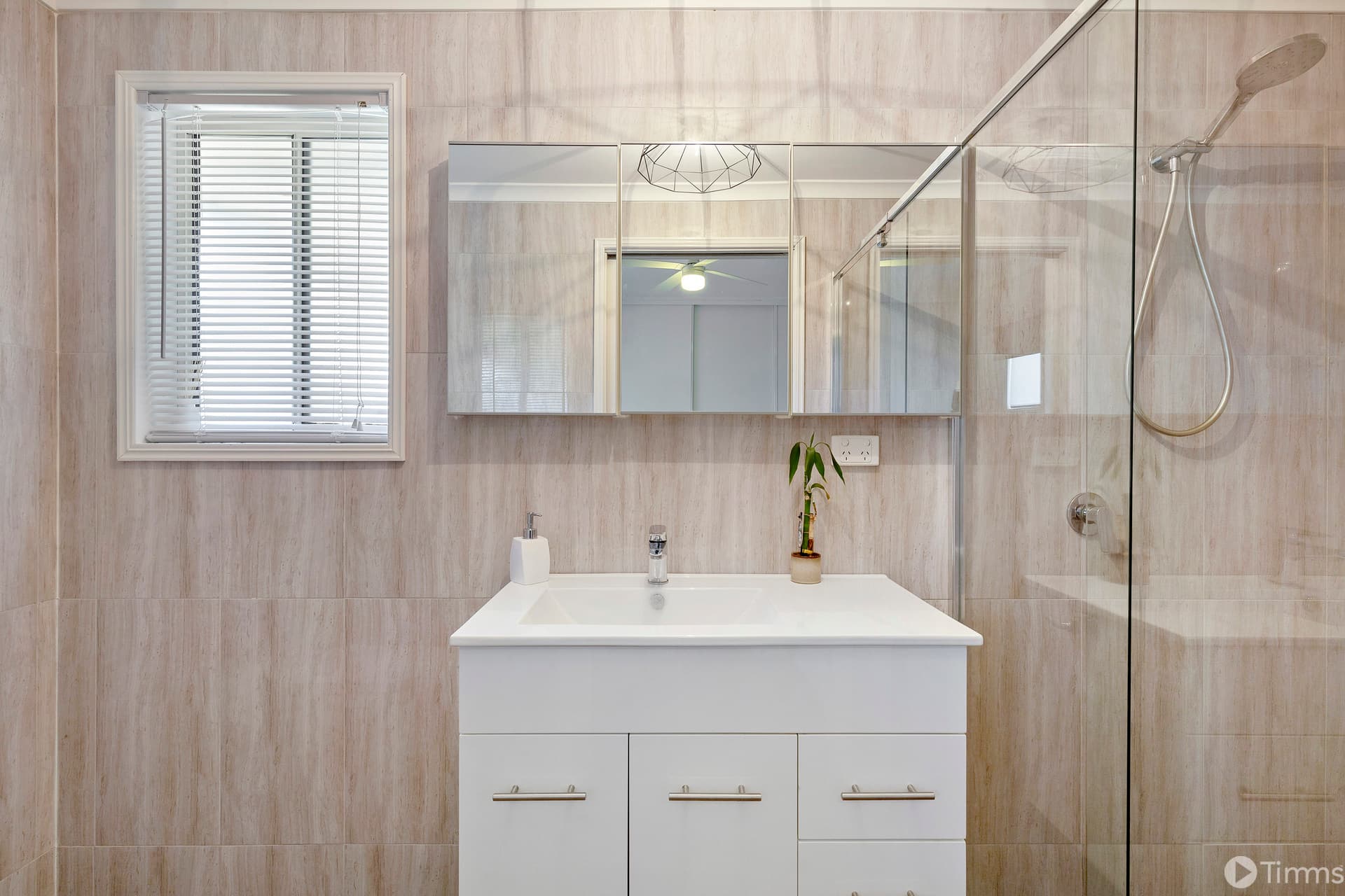 12 Charlotte Drive, Morphett Vale - Thumbnail 8