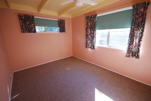 10 Tytherleigh Avenue, LANDSBOROUGH QLD 4550, Landsborough - Thumbnail 6