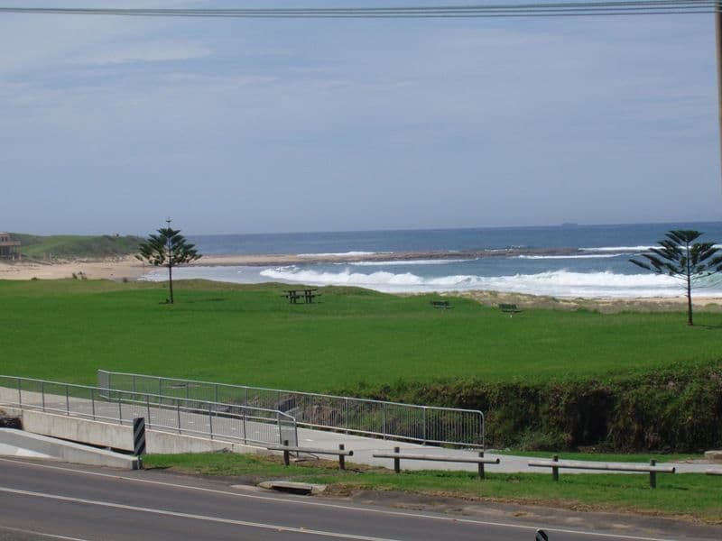 11 Franklin Avenue, BULLI NSW 2516, Bulli - Thumbnail 3