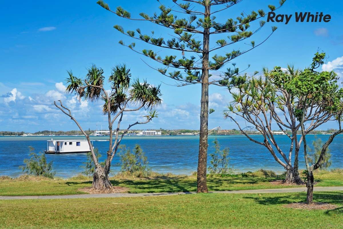 224 Marine Parade, Labrador QLD 4215, Labrador - Thumbnail 2
