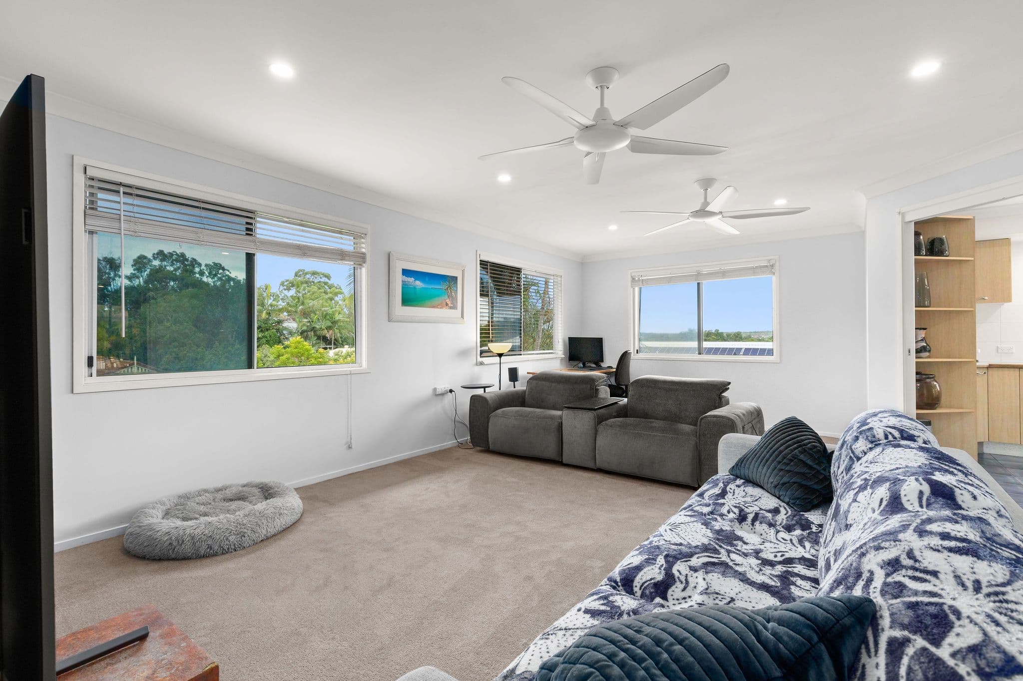 19 Valencia Court, Eatons Hill QLD 4037, Eatons Hill - Thumbnail 3