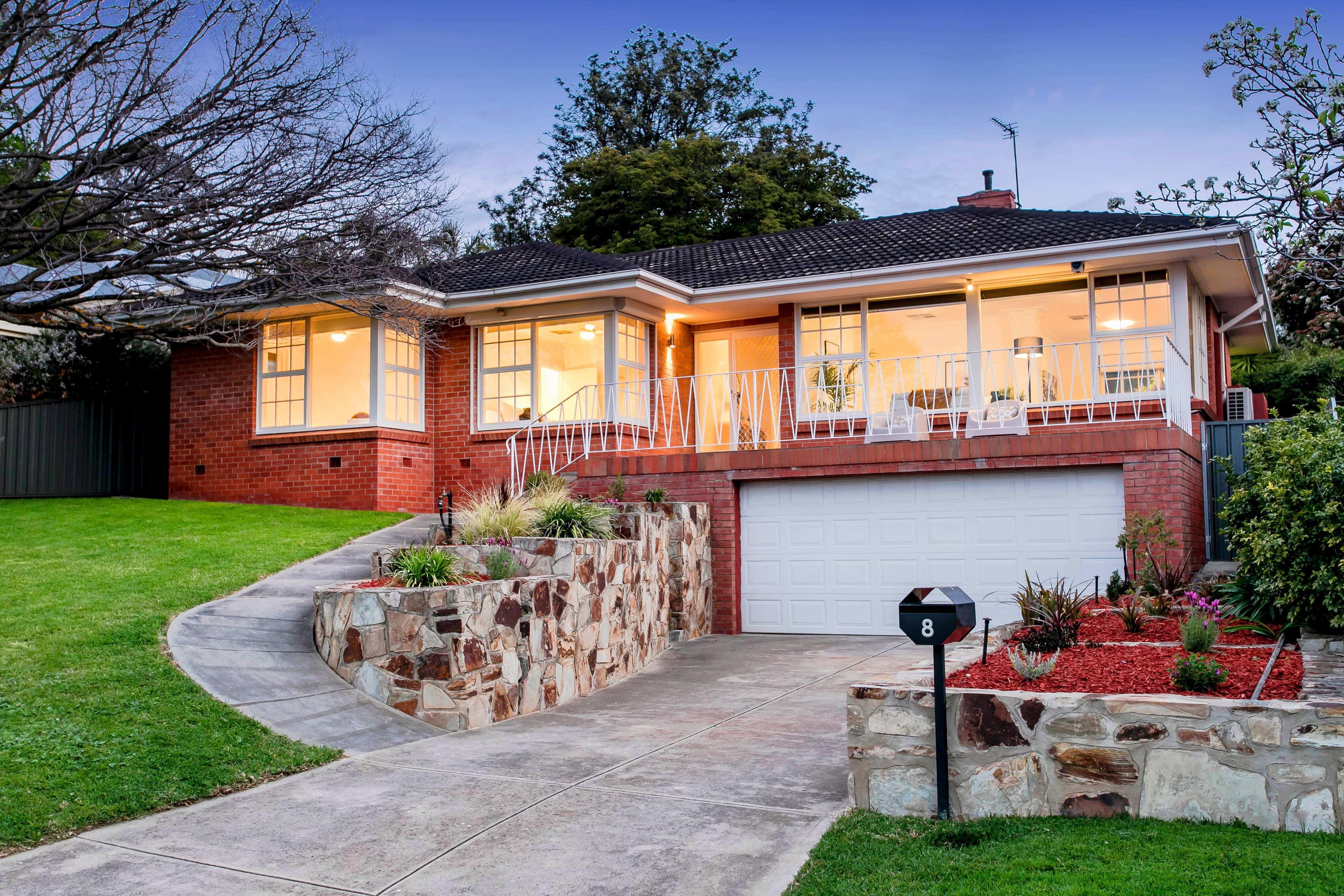 8 Bonview Avenue, Panorama SA 5041, Panorama - Thumbnail 2