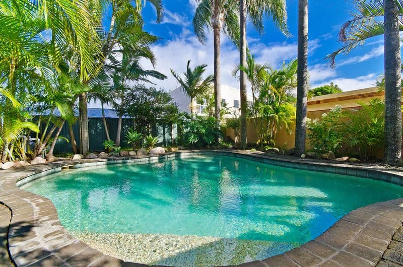 10 Morotai Avenue, PALM BEACH QLD 4221, Palm Beach - Thumbnail 5
