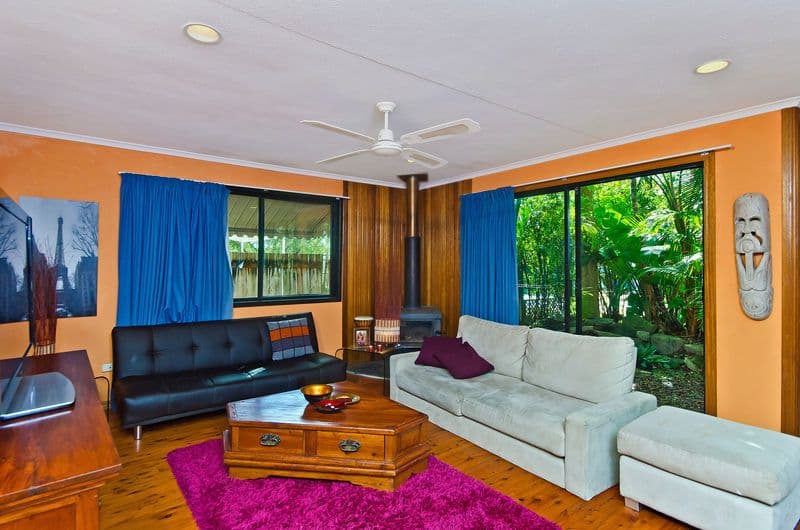 10 Morotai Avenue, PALM BEACH QLD 4221, Palm Beach - Thumbnail 7