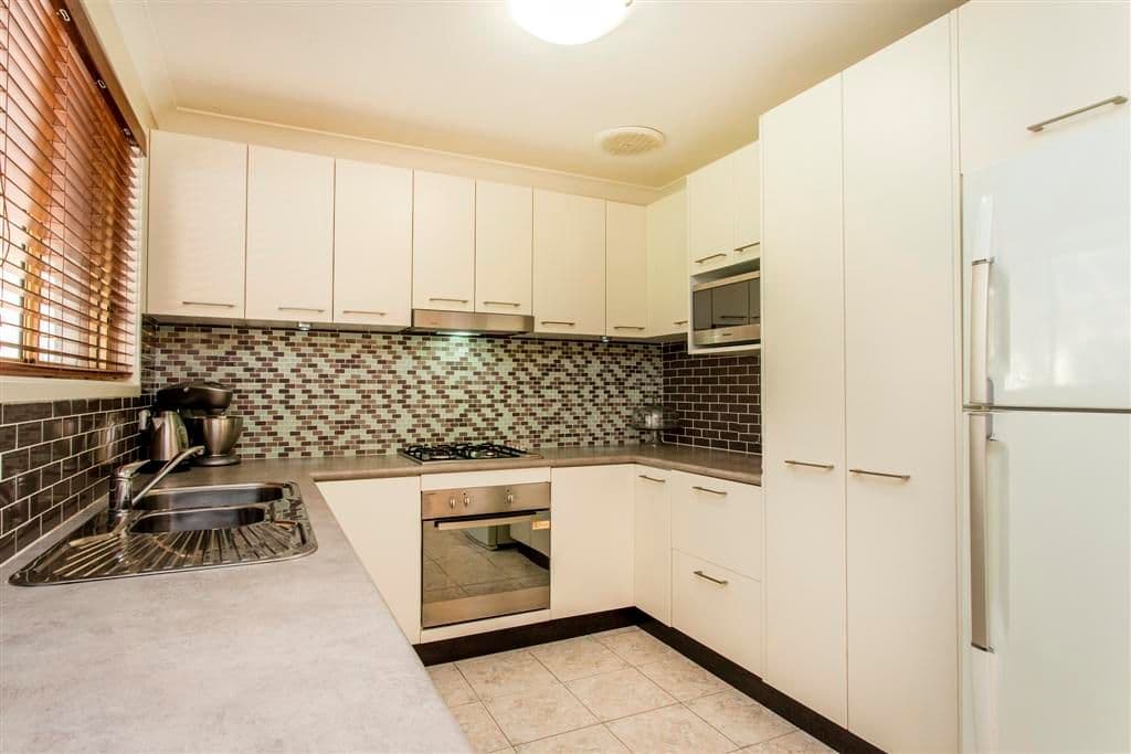 8 Telopea Close, GLENMORE PARK NSW 2745, Glenmore Park - Thumbnail 4
