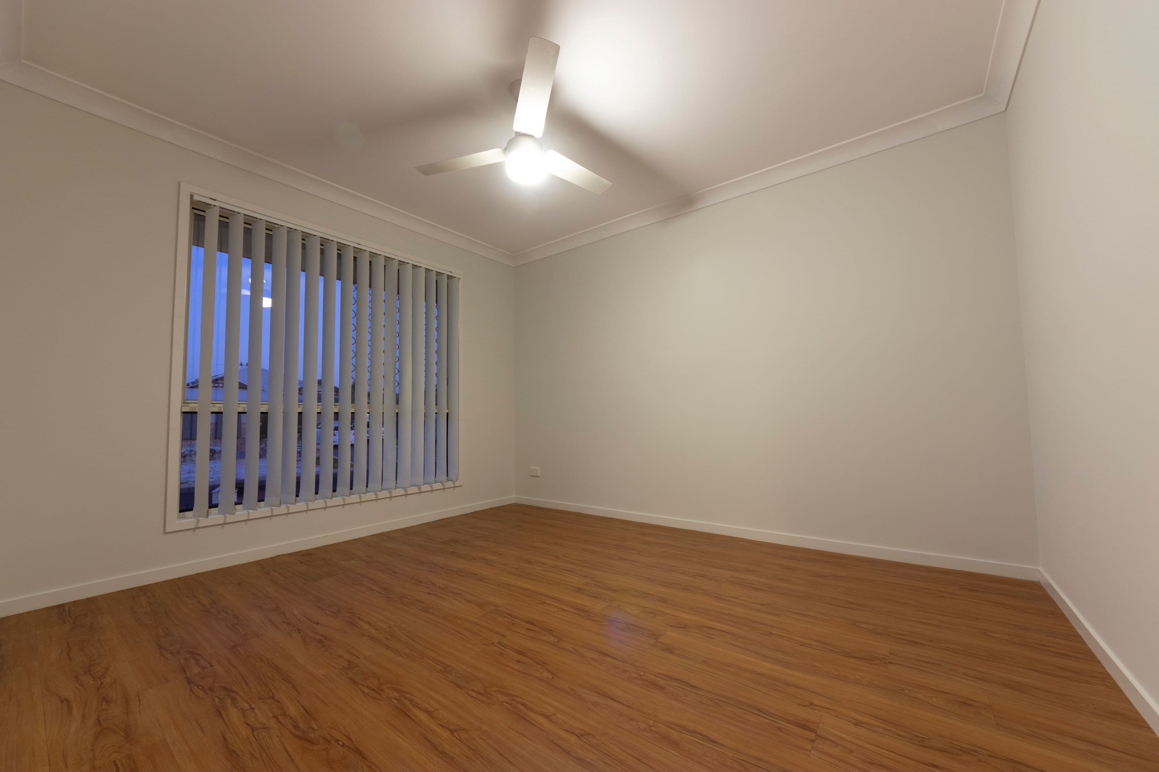 81 Lake Manchester Street, Logan Reserve QLD 4133, Logan Reserve - Thumbnail 4