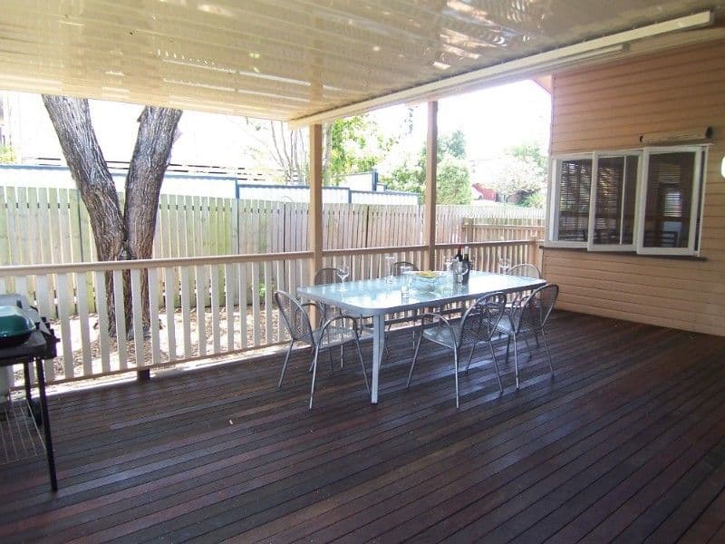 33 Dowrie Street, UPPER MOUNT GRAVATT QLD 4122, Upper Mount Gravatt - Thumbnail 4