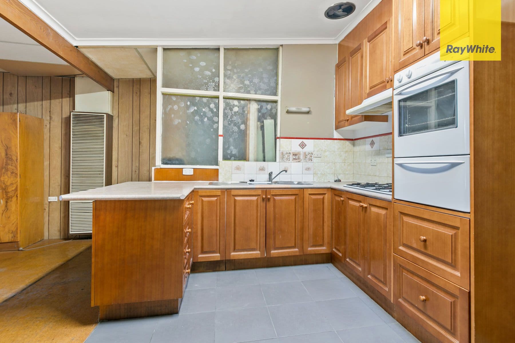 16 Busch Street, Sunshine North VIC 3020, Sunshine North - Thumbnail 3