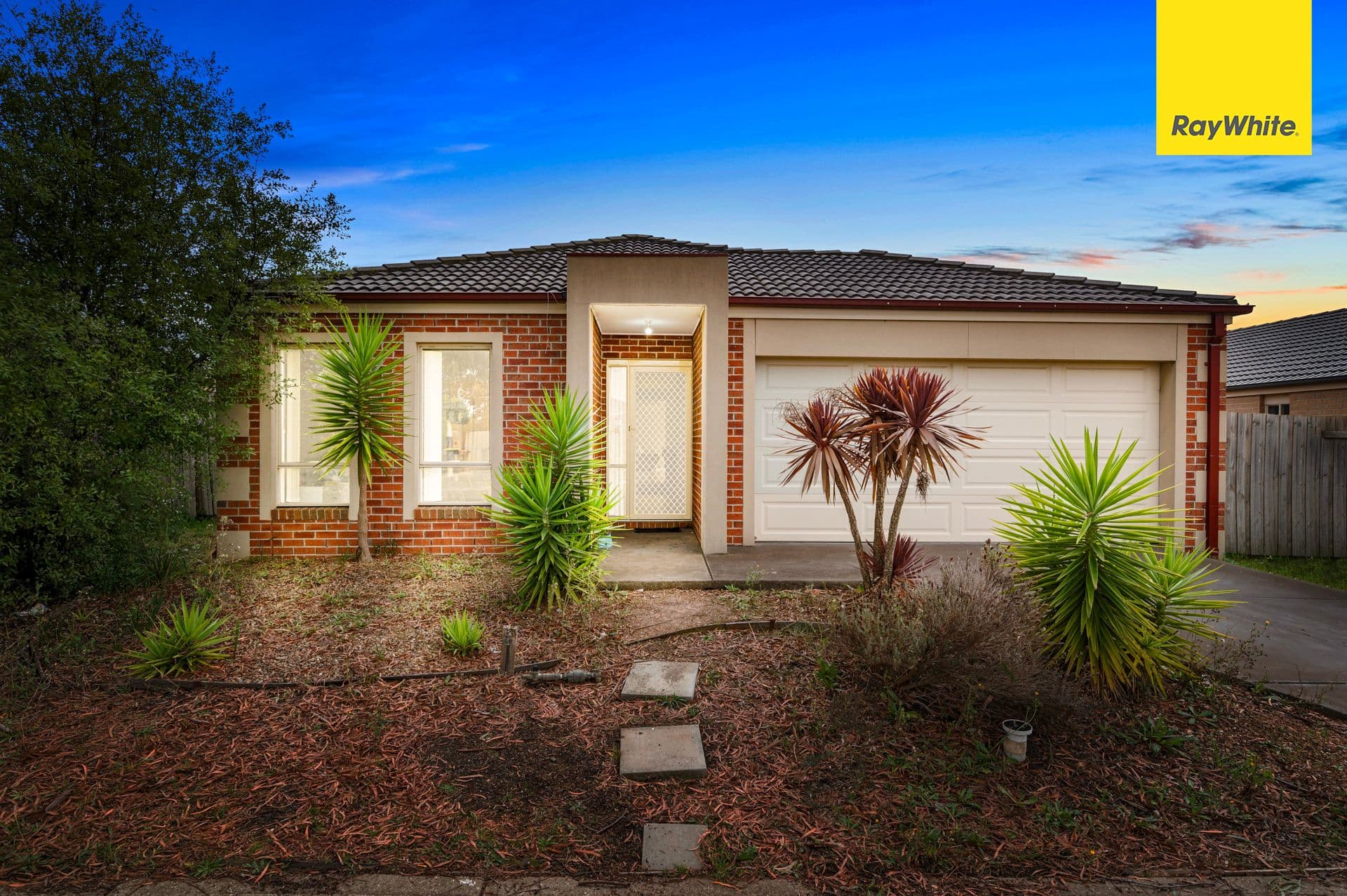 21 Spearfelt Street, Kurunjang VIC 3337, Kurunjang - Image 1