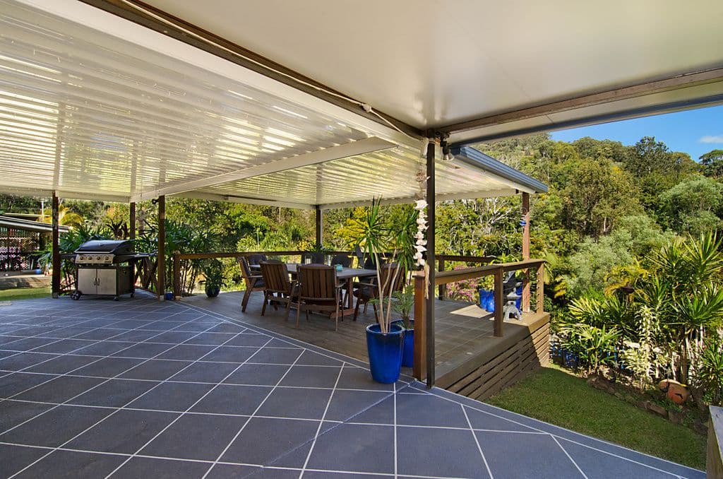 4 Coorabin Court, TALLEBUDGERA QLD 4228, Tallebudgera - Thumbnail 2