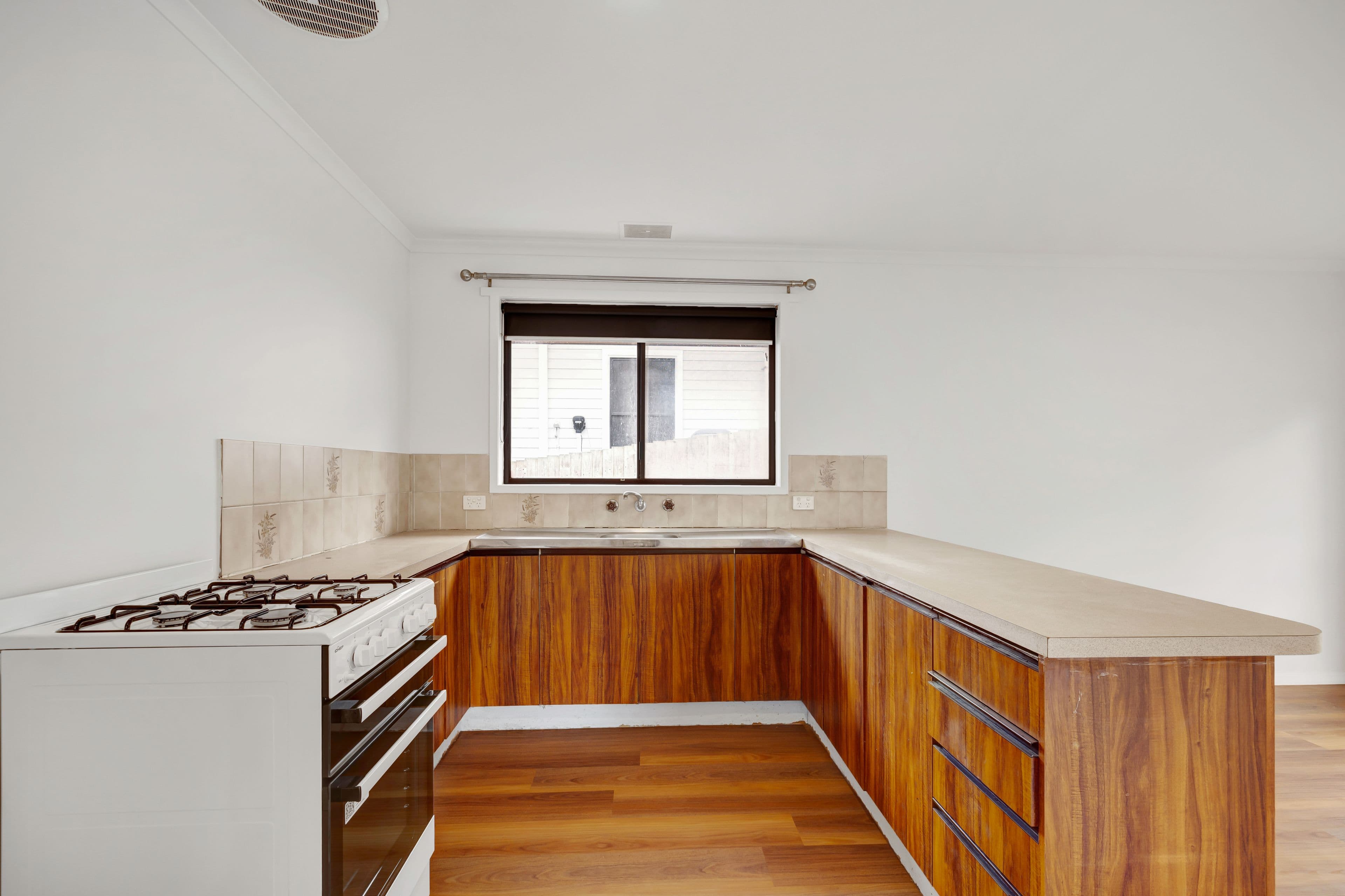 165 Merrivale Drive, Warrnambool VIC 3280, Warrnambool - Thumbnail 4