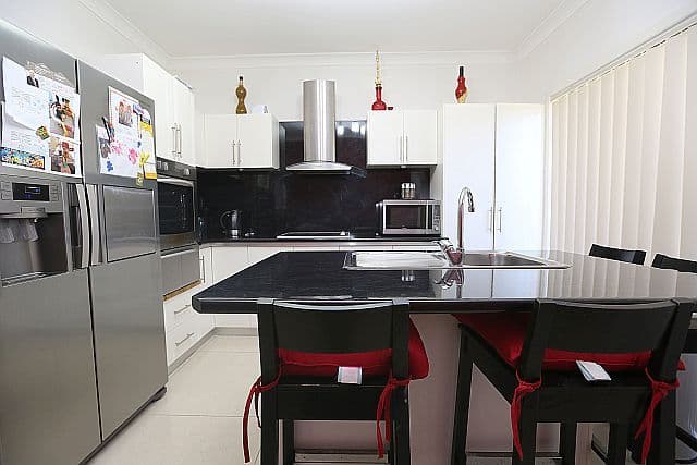 174 Rex Road, GEORGES HALL NSW 2198, Georges Hall - Thumbnail 4