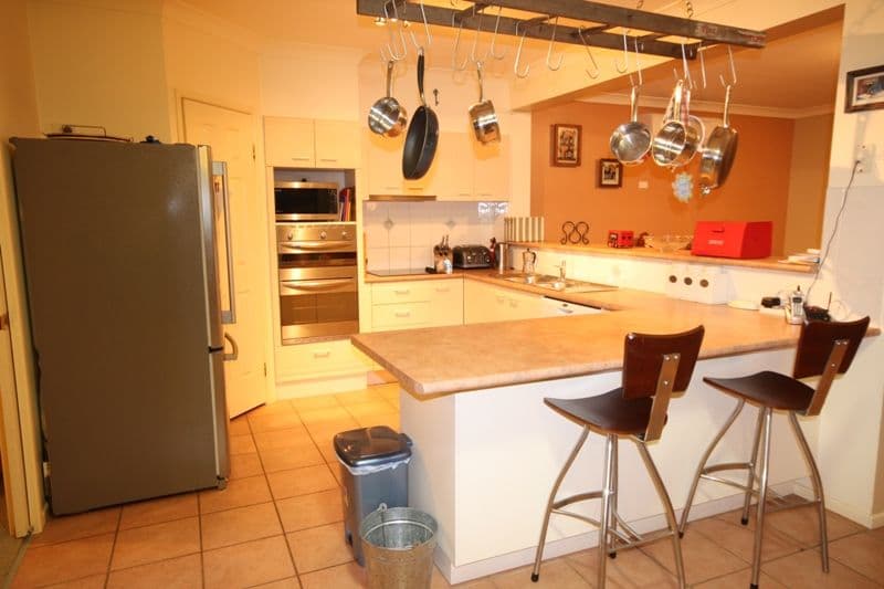 58 Azalea Crescent, CALAMVALE QLD 4116, Calamvale - Thumbnail 3