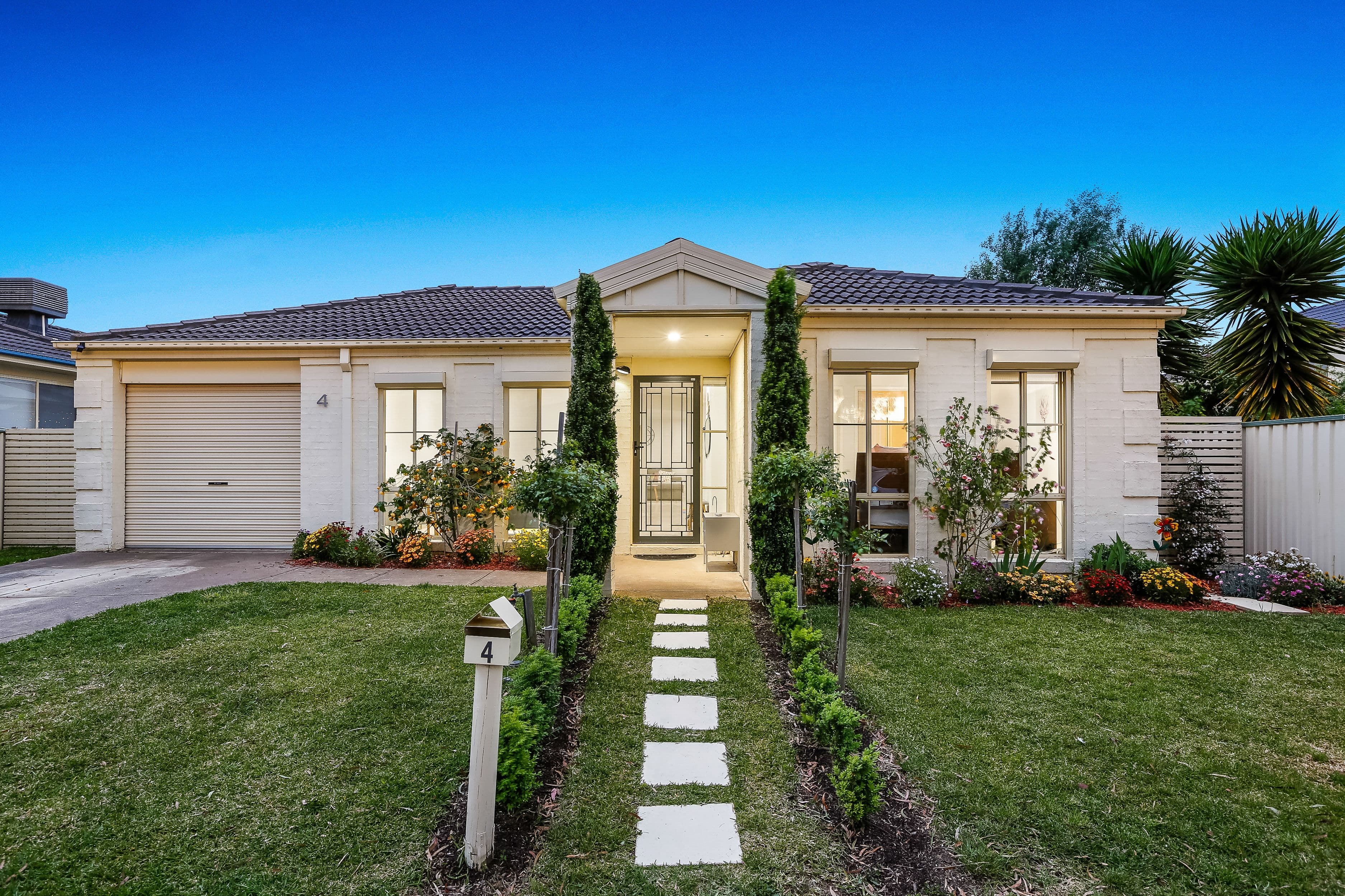 4 Siret Court, Roxburgh Park VIC 3064, Roxburgh Park - Image 1