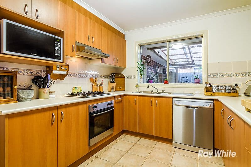 24 Oakman Way, Hampton Park VIC 3976, Hampton Park - Thumbnail 4
