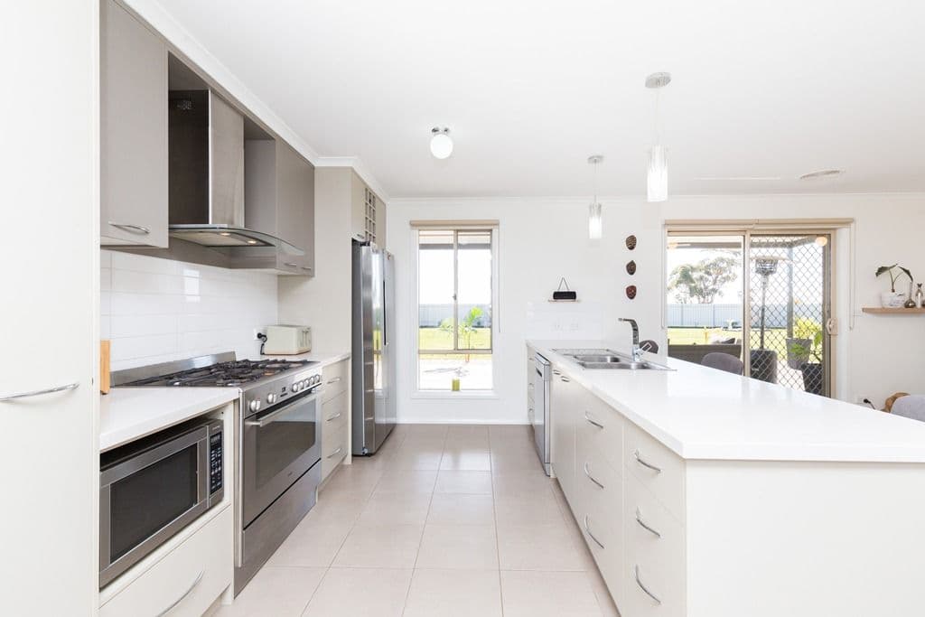 22 Velthuis Drive, Haven VIC 3401, Haven - Thumbnail 3