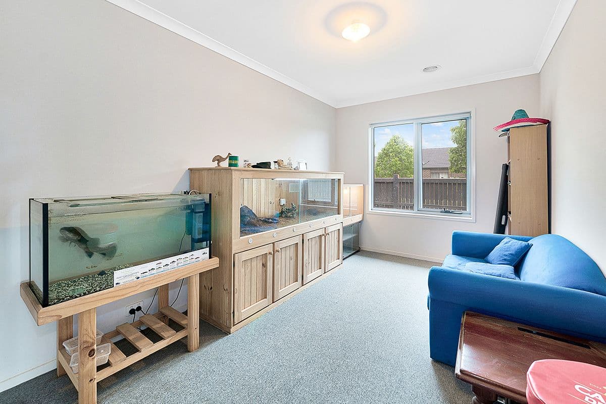 10 Watford Avenue, Cranbourne West VIC 3977, Cranbourne West - Thumbnail 5