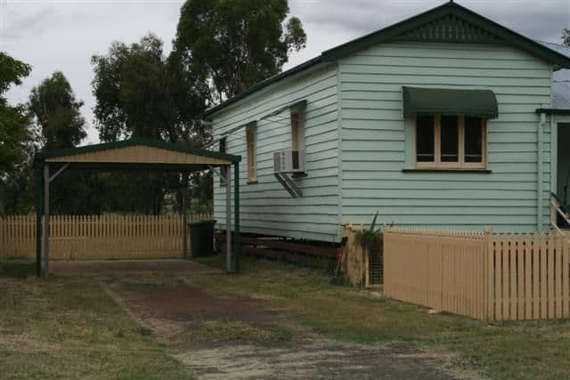 24 Mayne Street, ROMA QLD 4455, Roma - Thumbnail 4