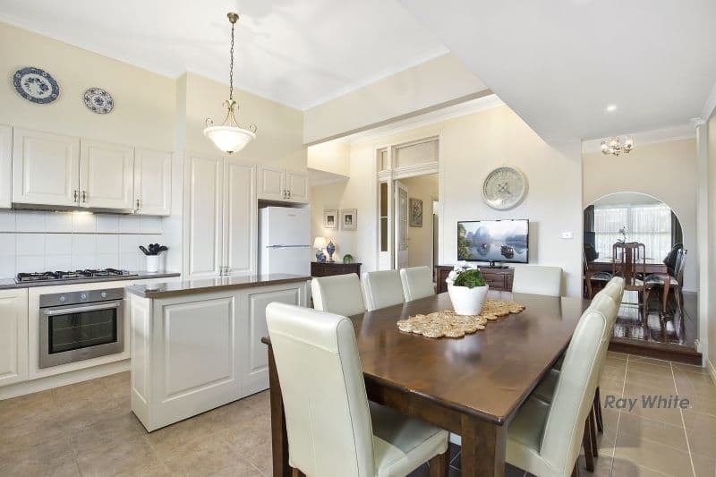12 McKillop Street, Geelong VIC 3220, Geelong - Thumbnail 2