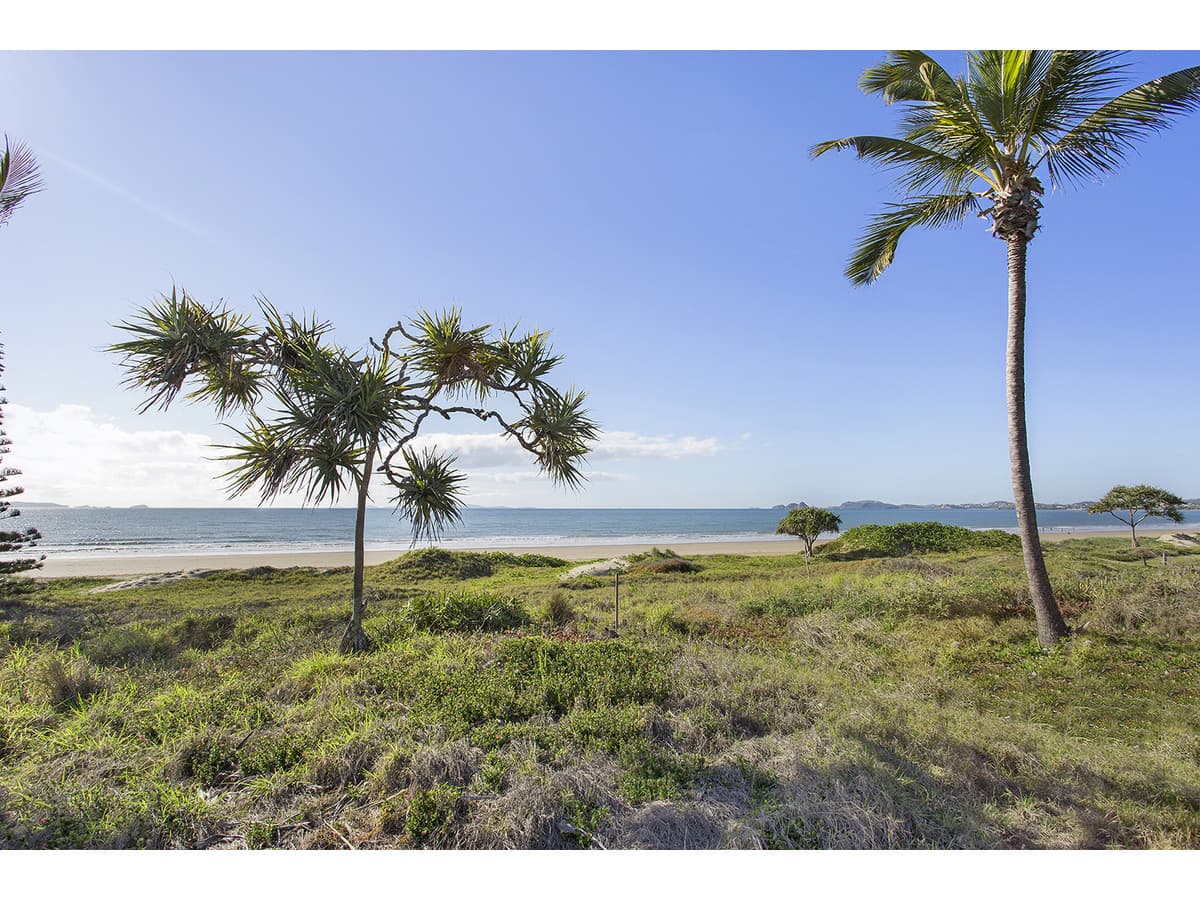 13 Todd Avenue, Yeppoon QLD, Yeppoon - Thumbnail 2