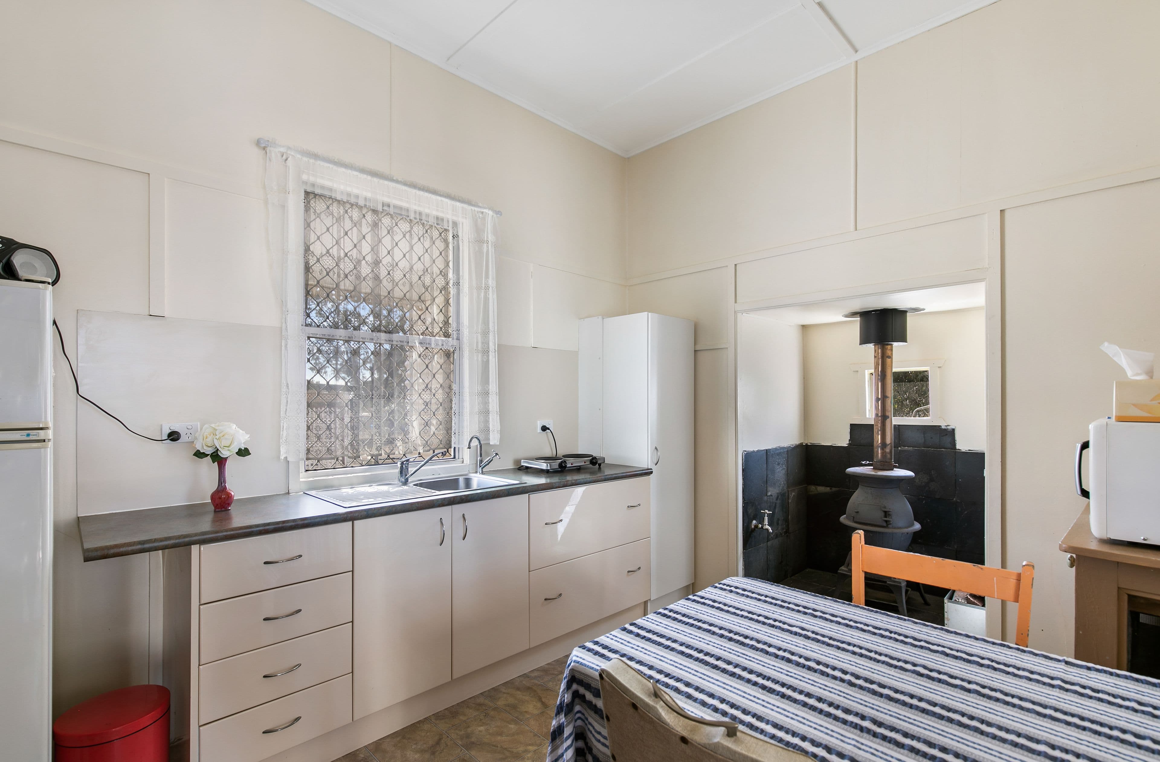 4 Eton Street, Cambooya QLD 4358, Cambooya - Thumbnail 4