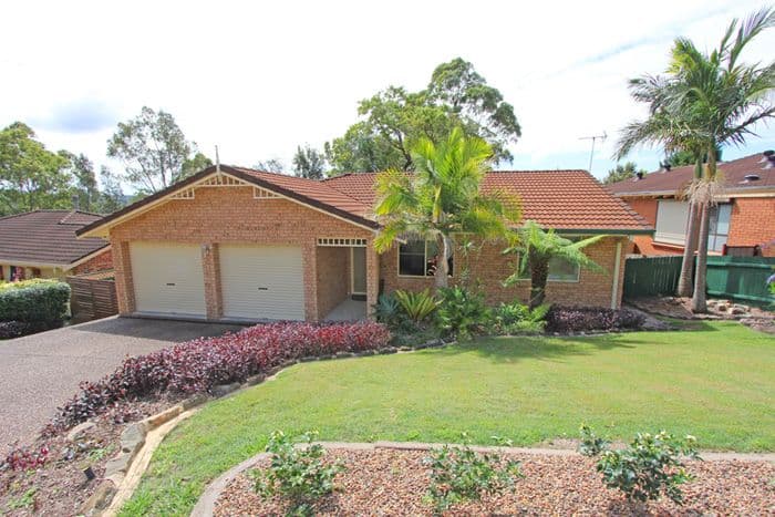 16 Beveridge Drive, GREEN POINT NSW 2251, Green Point - Image 1