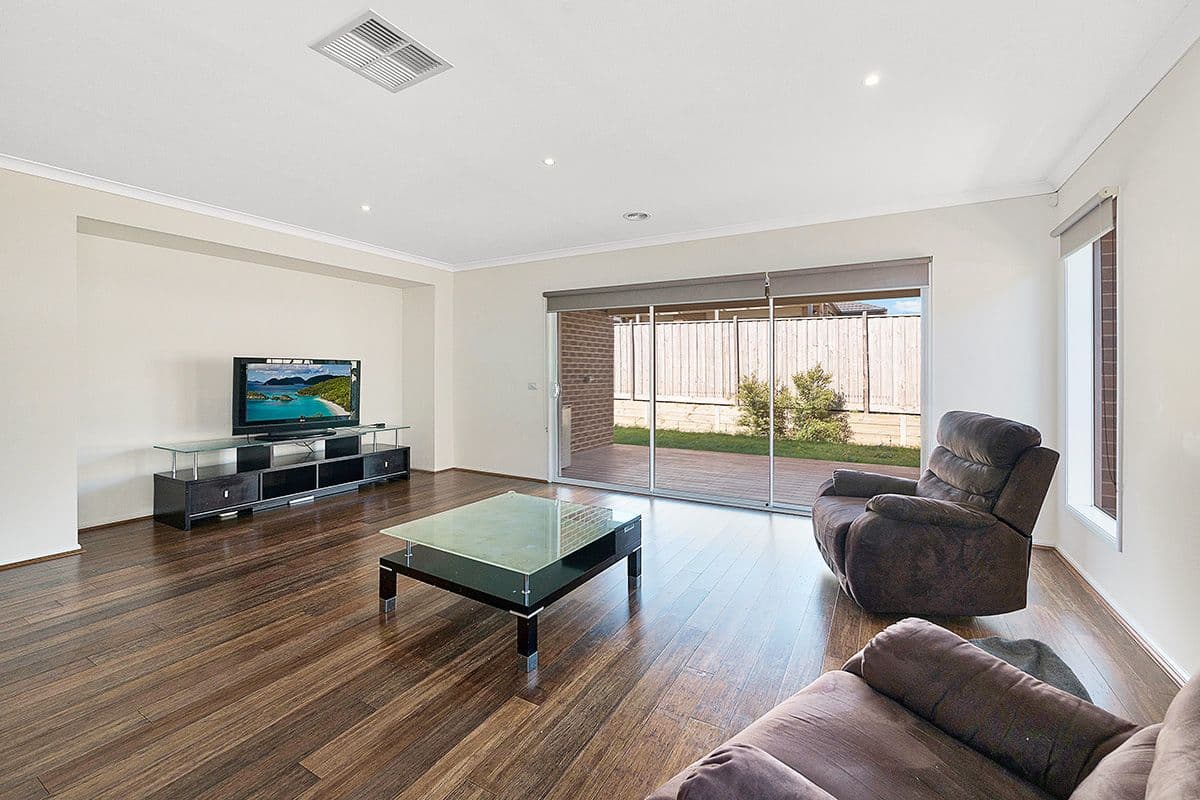 3 Goodenia Loop, Cranbourne West VIC 3977, Cranbourne West - Thumbnail 6