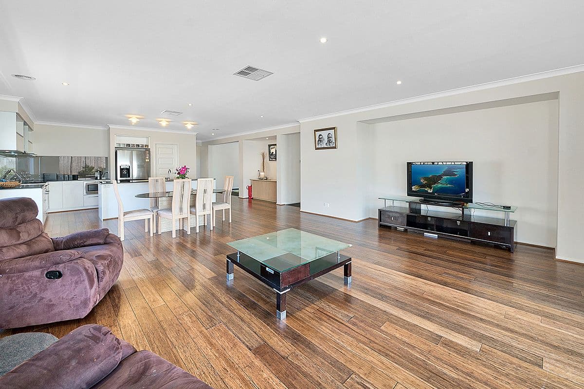 3 Goodenia Loop, Cranbourne West VIC 3977, Cranbourne West - Thumbnail 7