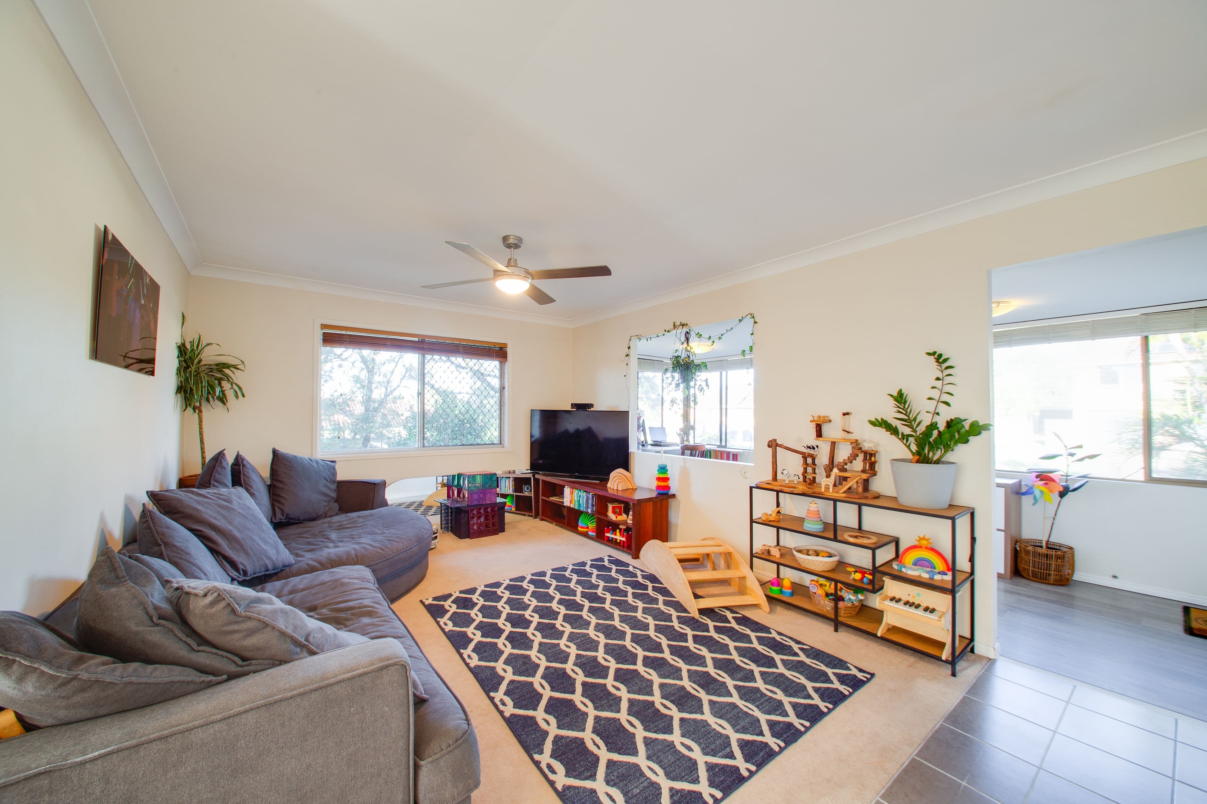 2 Watkins Street, Bundamba QLD 4304, Bundamba - Thumbnail 4