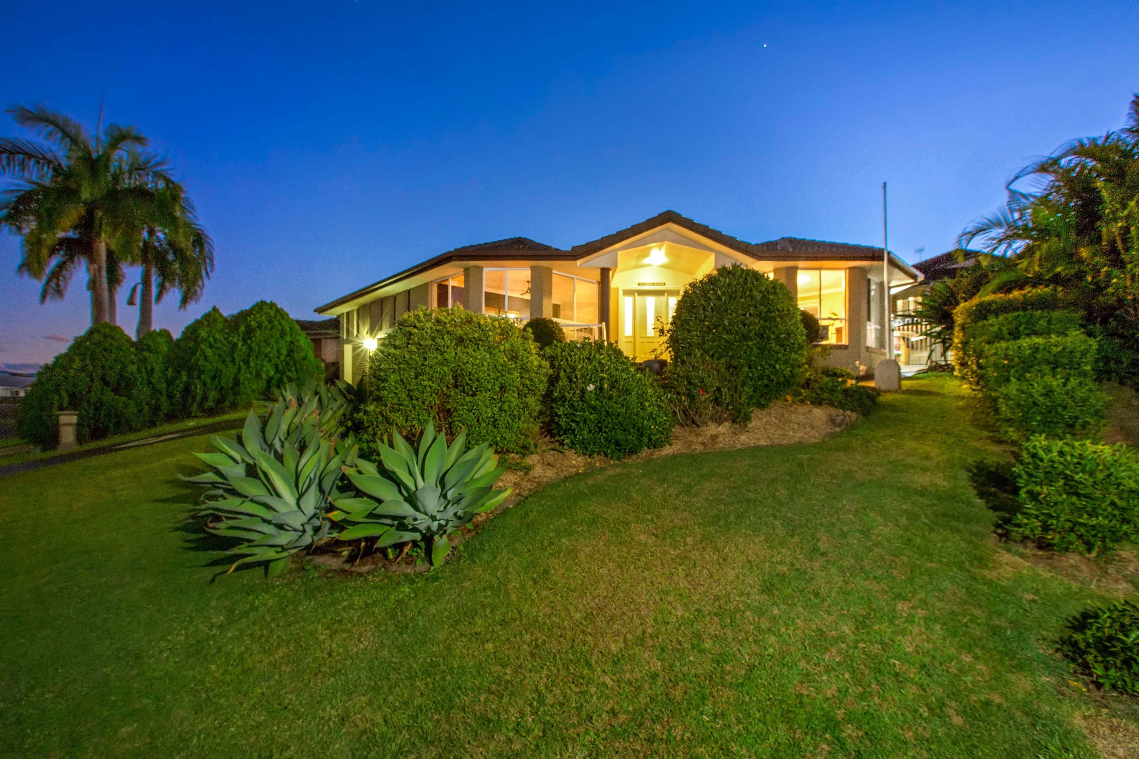 31 Hastings Crescent, Carrara QLD 4211, Carrara - Image 1