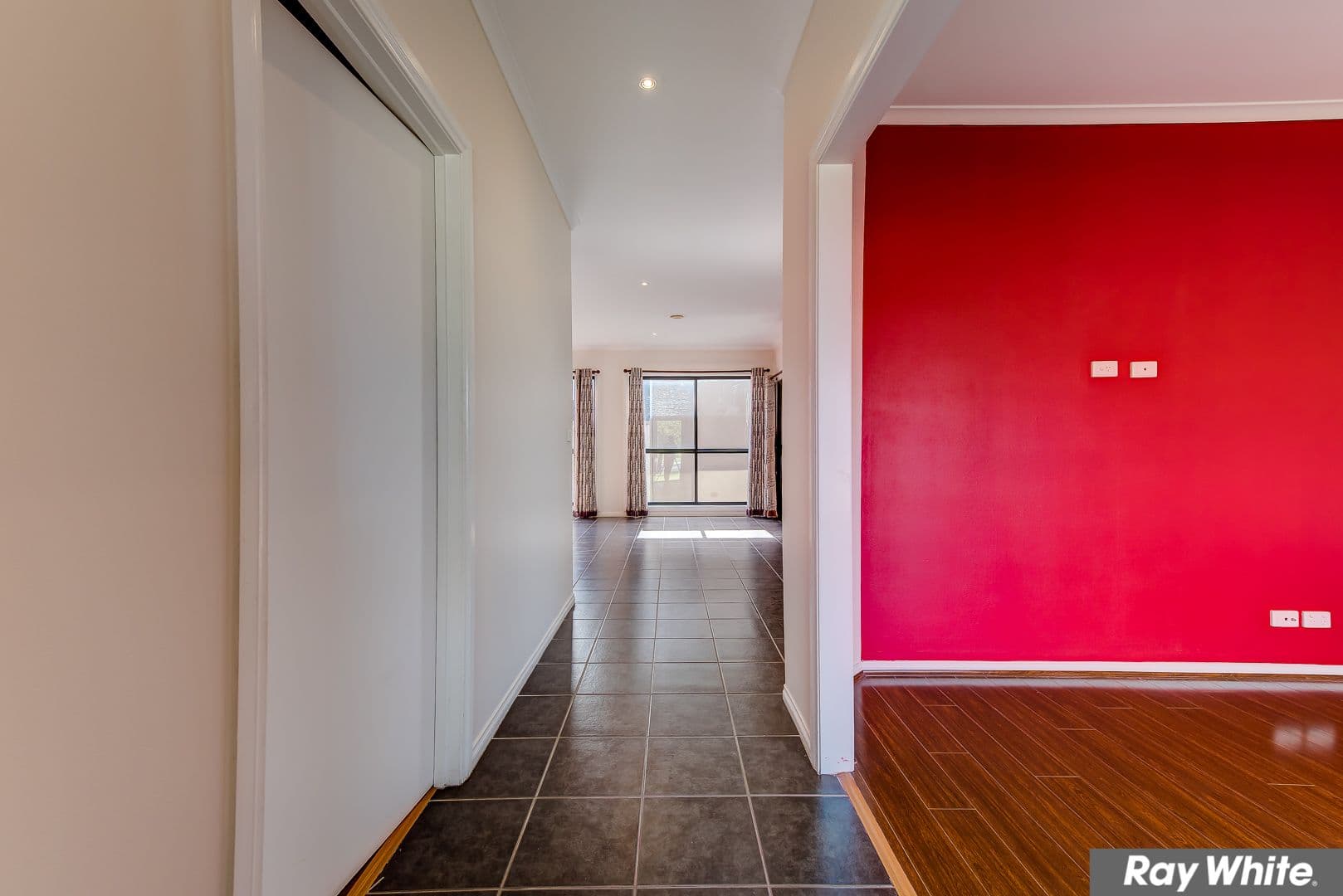 20 Cheviot Drive, Truganina VIC 3029, Truganina - Thumbnail 2