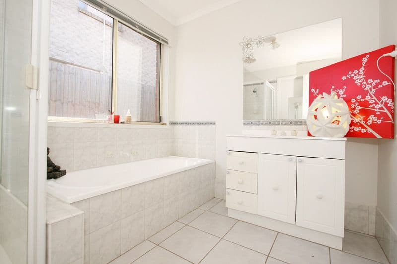 5 Sheppards Lane, CHIRNSIDE PARK VIC 3116, Chirnside Park - Thumbnail 7