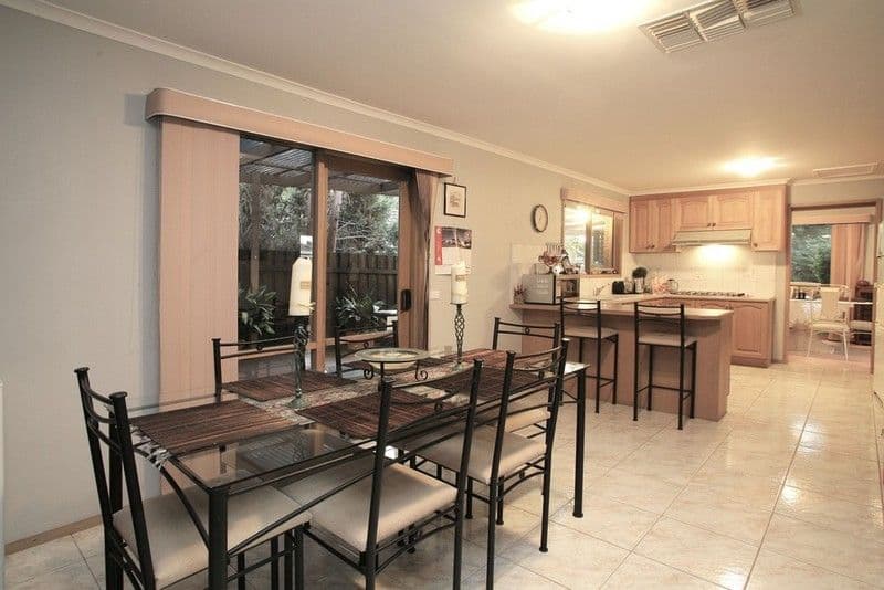 4 Stepney Court, ROWVILLE VIC 3178, Rowville - Thumbnail 3