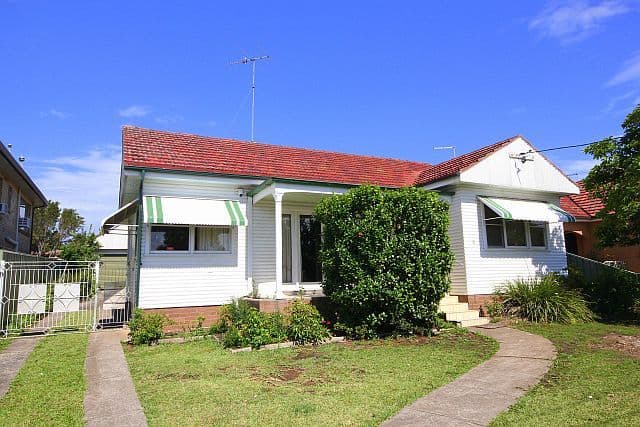 8 Jellicoe Street, CONDELL PARK NSW 2200, Condell Park - Image 1