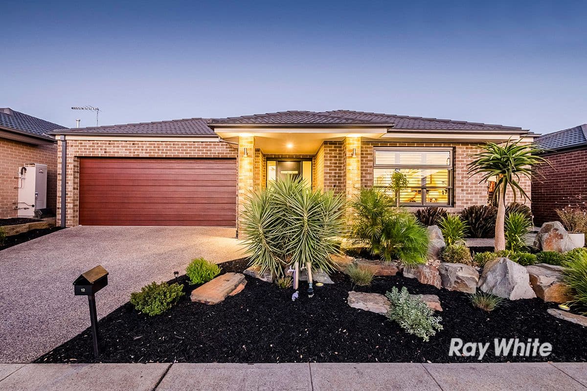 12 Ventasso Street, Clyde North VIC 3978, Clyde North - Image 1